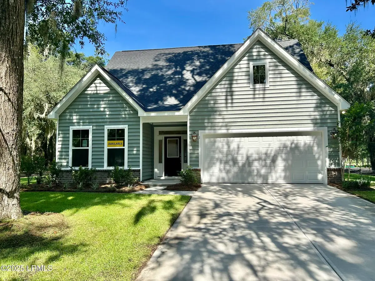 1 Alumni Road, Beaufort, SC 29907 - Image #1