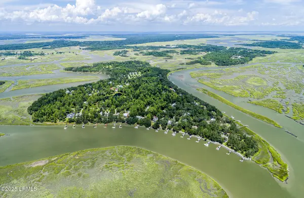 185 Distant Island Drive, Beaufort, SC 29907