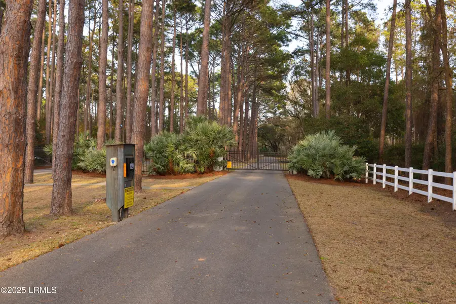 14 Vista Boulevard W, Saint Helena Island, SC 29920 - Image #2