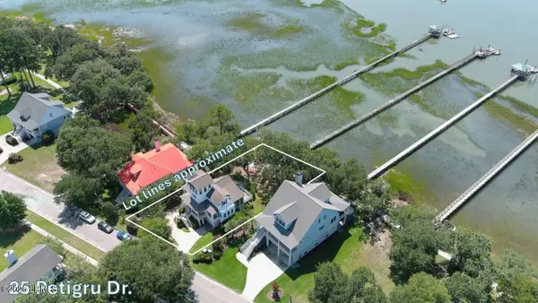 25 Petigru Drive, Beaufort, SC 29902