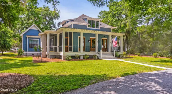 213 Old Plantation Drive W, Beaufort, SC 29907