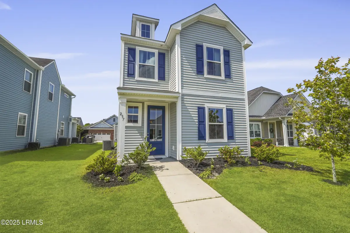 257 Garden Gate Circle E, Hardeeville, SC 29927 - Image #1