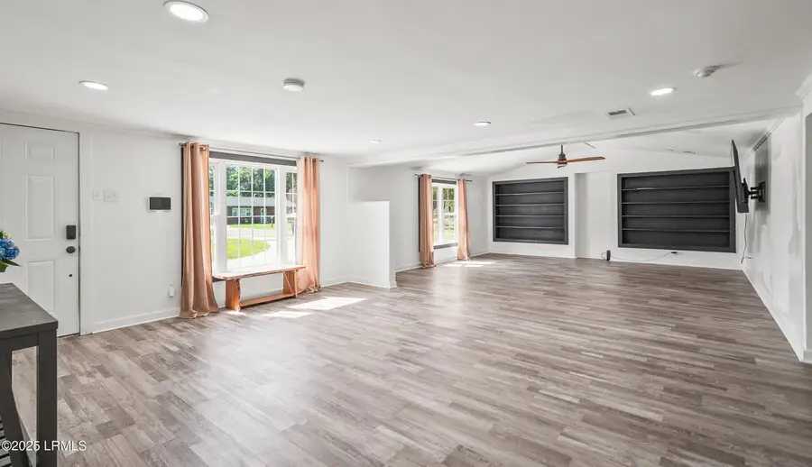 915 Belleview Circle W, Beaufort, SC 29902 - Image #3