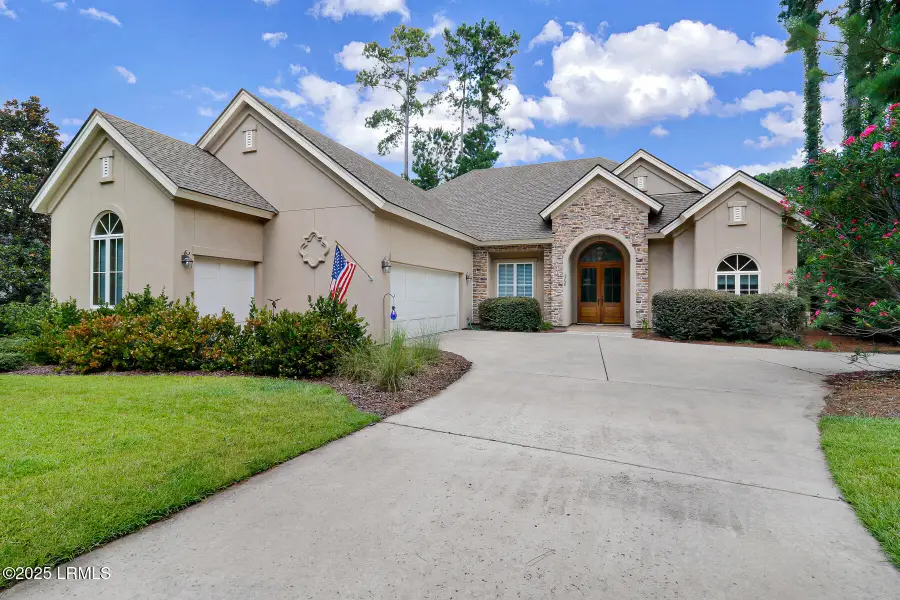 208 Hampton Lake Drive, Bluffton, SC 29910 - Image #2