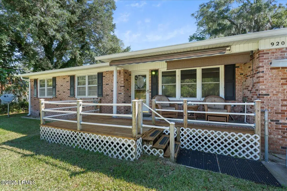 920 Belleview Circle E, Beaufort, SC 29902 - Image #1