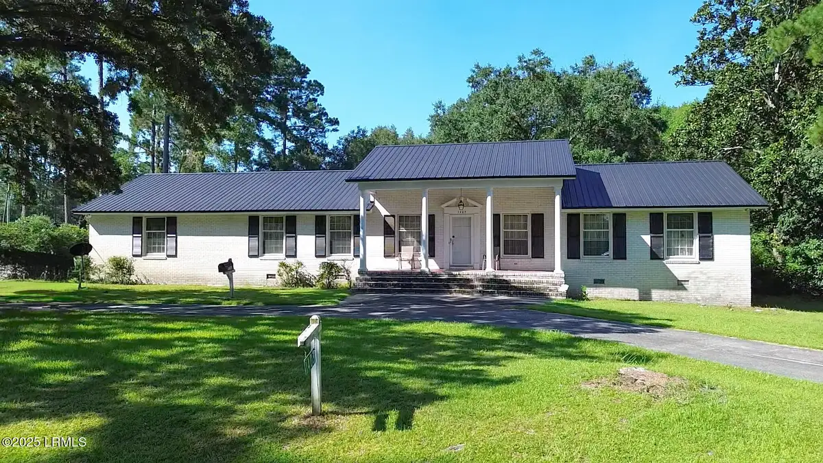 1403 Jackson Avenue W, Hampton, SC 29924 - Image #1