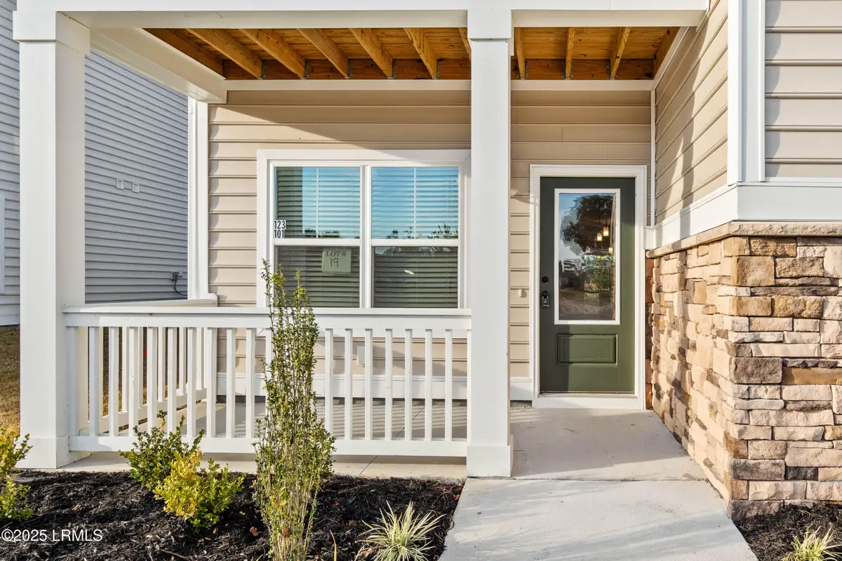 123 Silver Street #101, Ridgeland, SC 29936 - Image #1