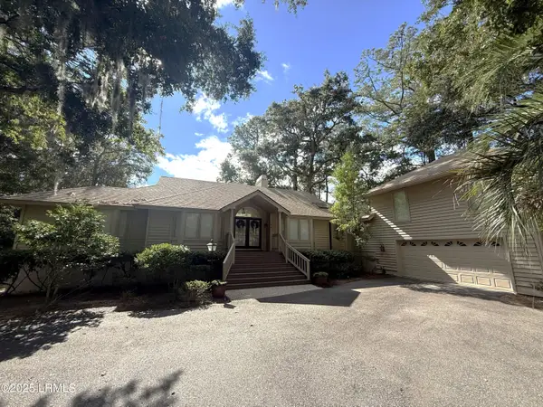 34 Gloucester Road, Hilton Head Island, SC 29928