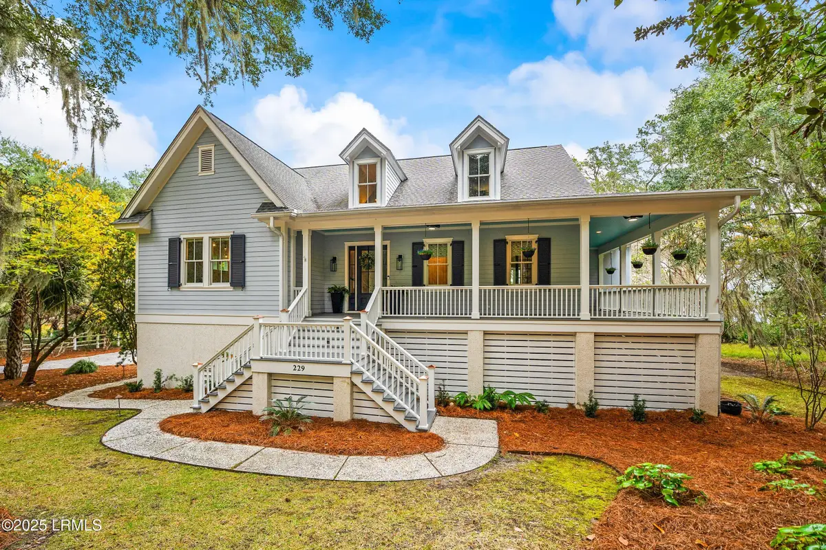 229 De La Gaye Point, Beaufort, SC 29902 - Image #1