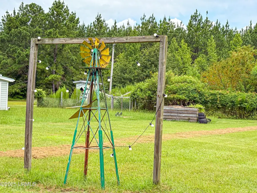 399 Pineland Estates Road, Pineland, SC 29934 - Image #3