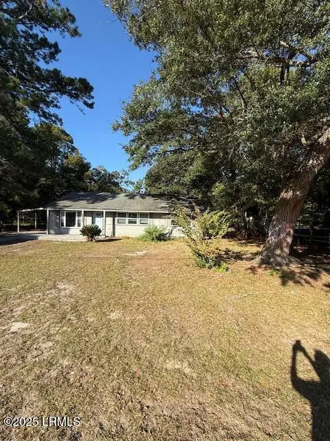 2713 Jones Avenue, Beaufort, SC 29902 - #3