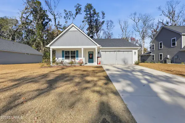 119 Teal Bluff Boulevard, Seabrook, SC 29940