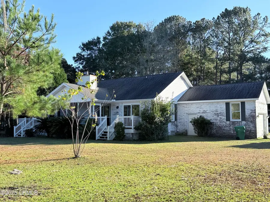 30 Barnwell Drive, Beaufort, SC 29907 - Image #2