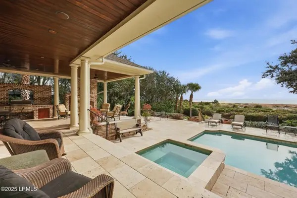 16 Planters Row, Hilton Head Island, SC 29928