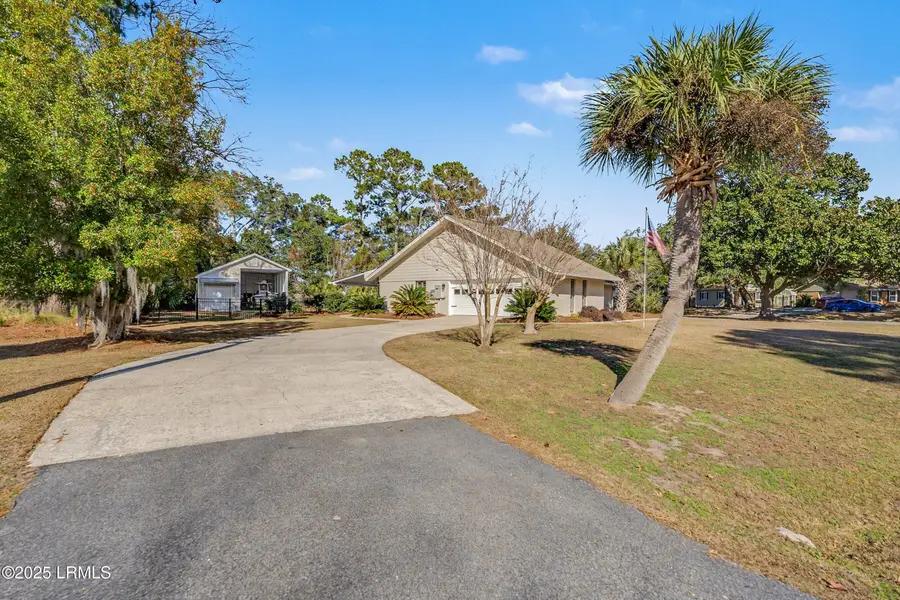 2238 Plantation Drive, Beaufort, SC 29902 - Image #3