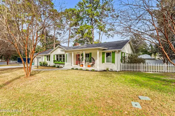 100 N Hermitage Road, Beaufort, SC 29902