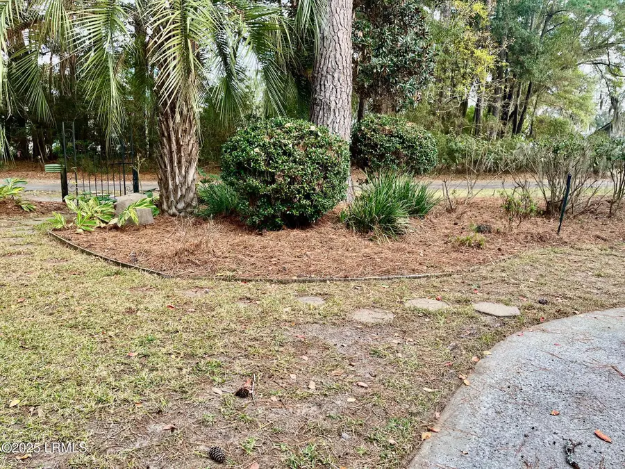 16 Riverview Drive, Beaufort, SC 29907 - Image #3