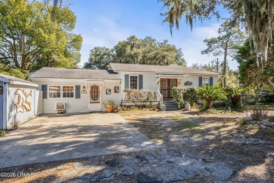 923 La Chere Street, Beaufort, SC 29902 - #3