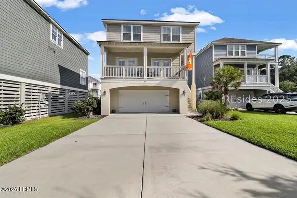 45 Hammock Oaks Circle, Hilton Head Island, SC 29926