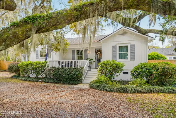 2100 Pigeon Point Road, Beaufort, SC 29902