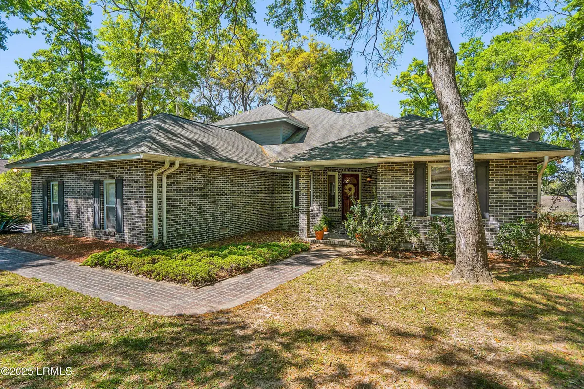 23 Tuscarora Avenue, Beaufort, SC 29907 - #1