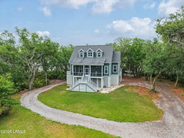 22 Vista Boulevard E, St. Helena Island, SC 29920