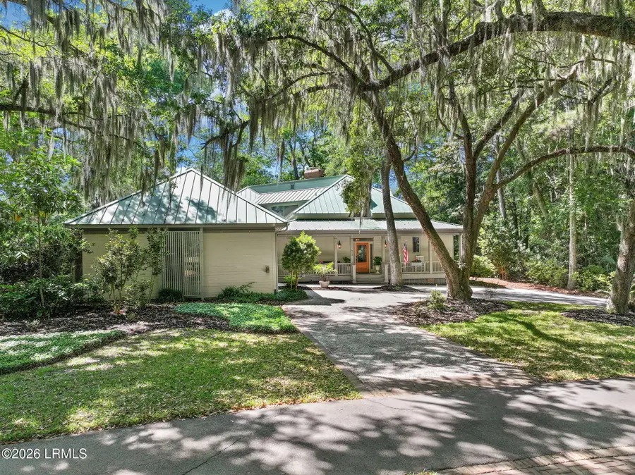 614 Island Circle E, Saint Helena Island, SC 29920 - #2