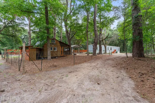 19 Sandy Lane, Beaufort, SC 29907
