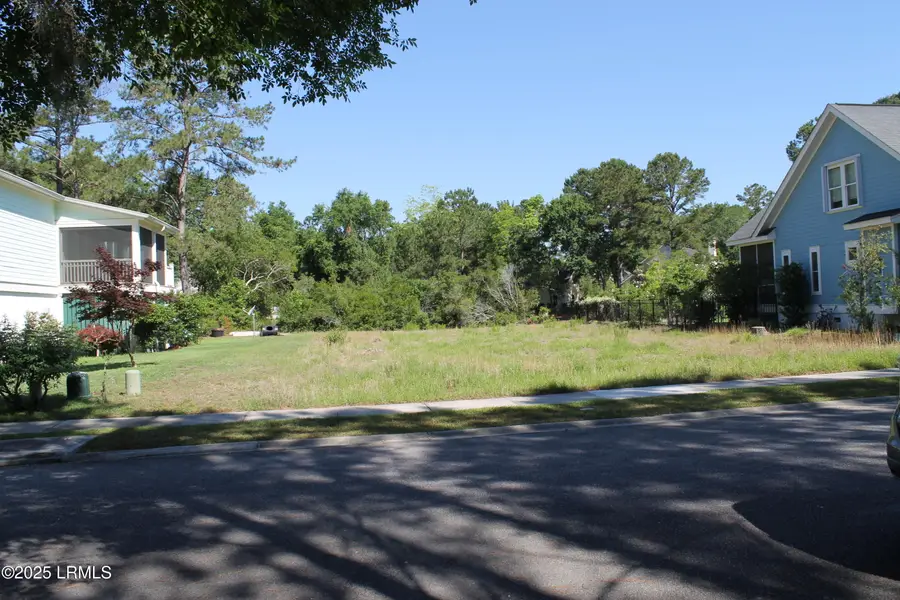 2238 B.e. Wheatley, Beaufort, SC 29902 - #2