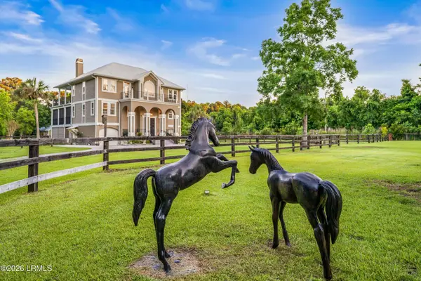 36 Avenue Of Oaks, St. Helena Island, SC 29920