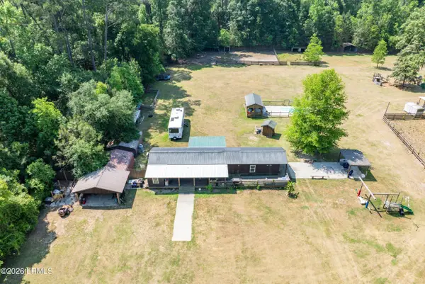 18 Quiet Cove Way, Beaufort, SC 29907