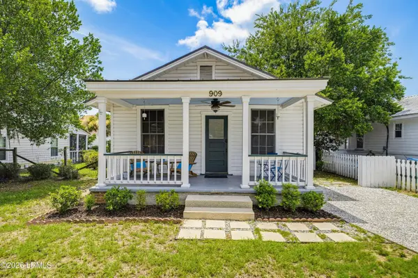 909 8th Street, Port Royal, SC 29935