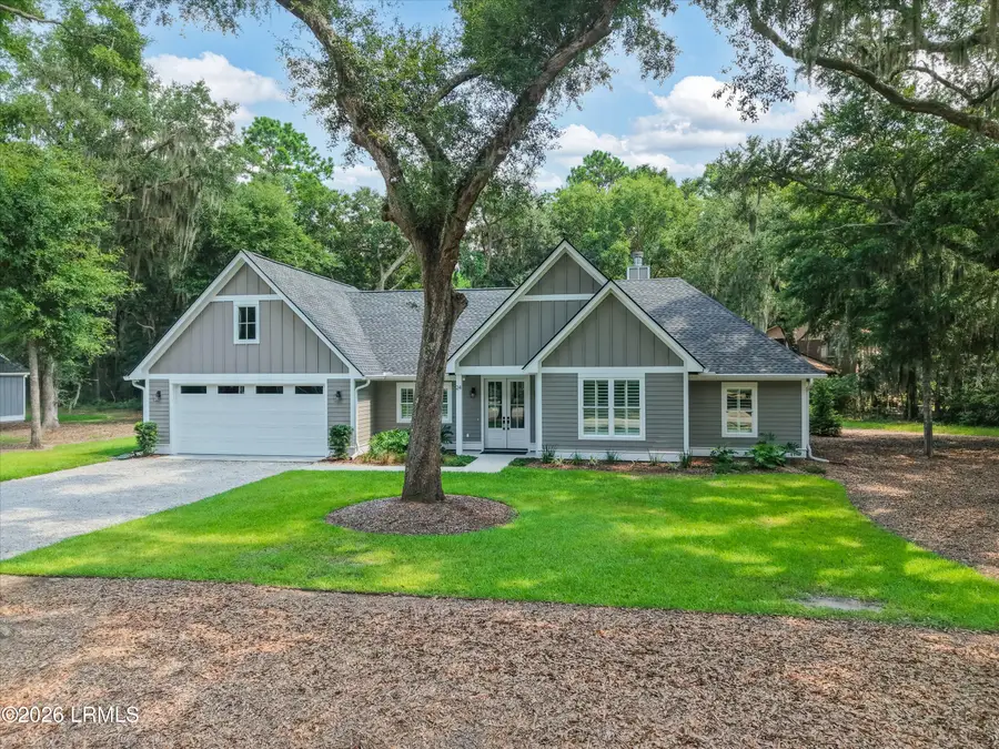 24 Alumni Road, Beaufort, SC 29907 - #2