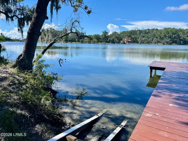 14 E Bajala Drive E, Beaufort, SC 29907