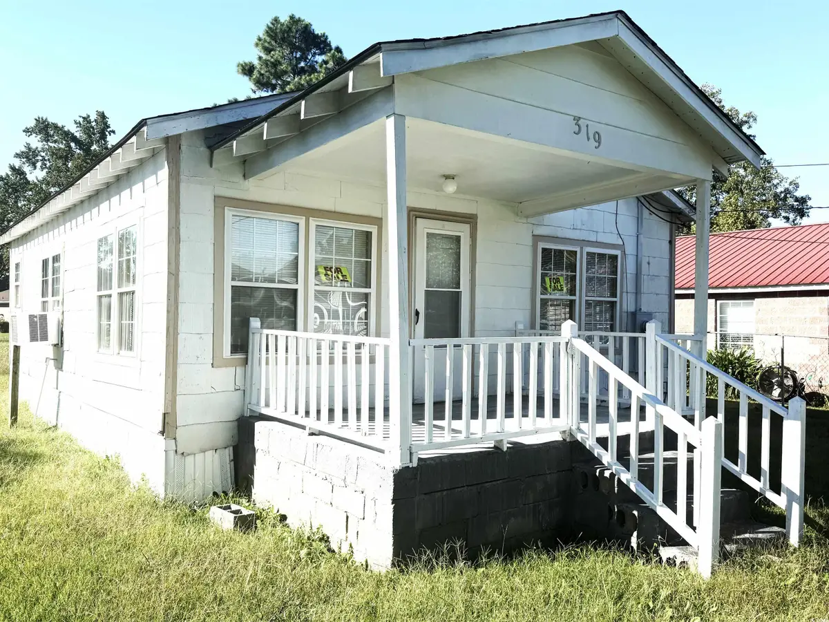 319 Scott St., Lake City, SC 29560 - #1