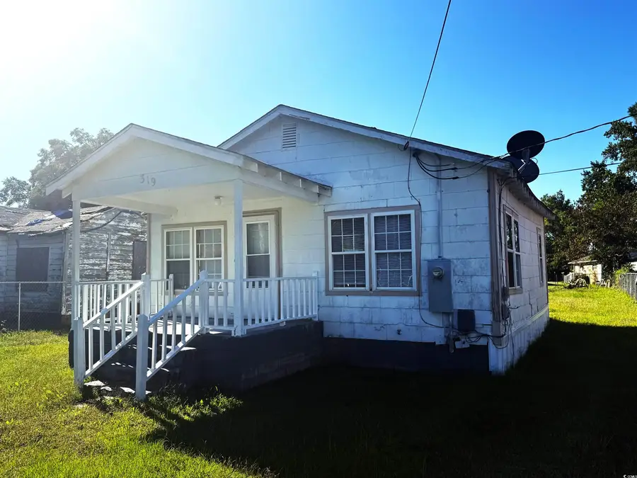 319 Scott St., Lake City, SC 29560 - #3
