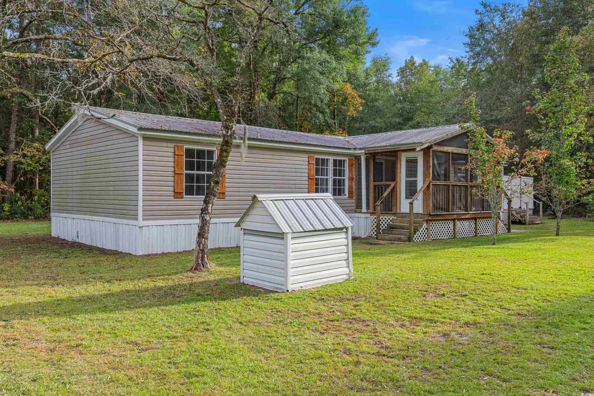 136 Vernon Way, Hemingway, SC 29554 - Image #1