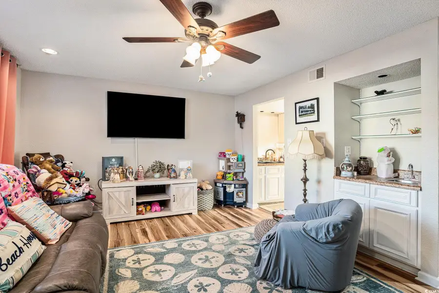 1000 11th Ave. N #129, North Myrtle Beach, SC 29582 - Image #3