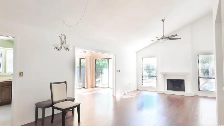 958 Oakwood Ln., Myrtle Beach, SC 29572 - Image #2