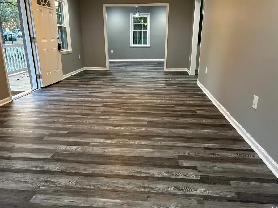 404 E Richardson Ave., Hemingway, SC 29554 - Image #2