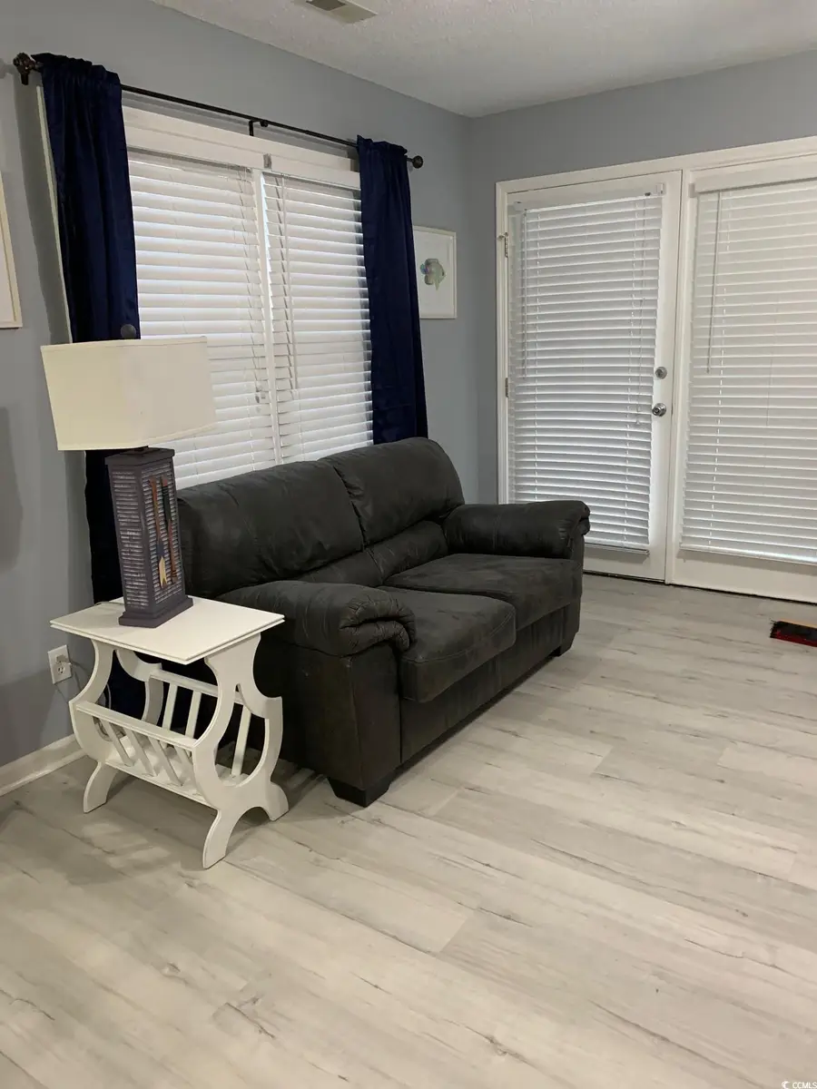 6001 - 1833 S Kings Hwy., Myrtle Beach, SC 29575 - Image #2