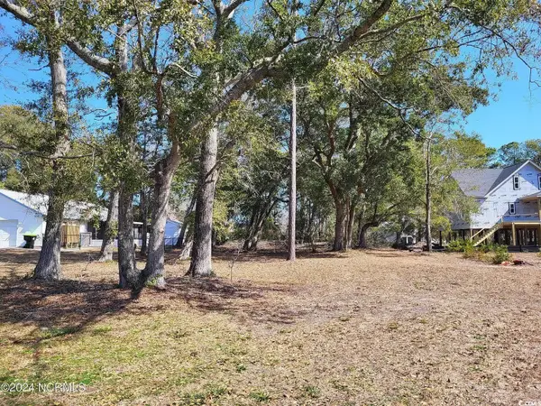 700 Waterway Dr., Sunset Beach, SC 28468