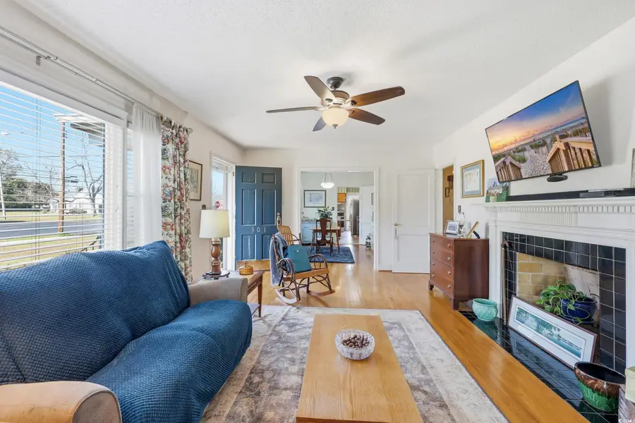 301 S Morgan Ave., Andrews, SC 29510 - Image #3