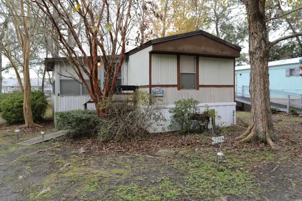 724 1st St., Murrells Inlet, SC 29576