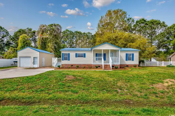 305 Opal Ave., Little River, SC 29566