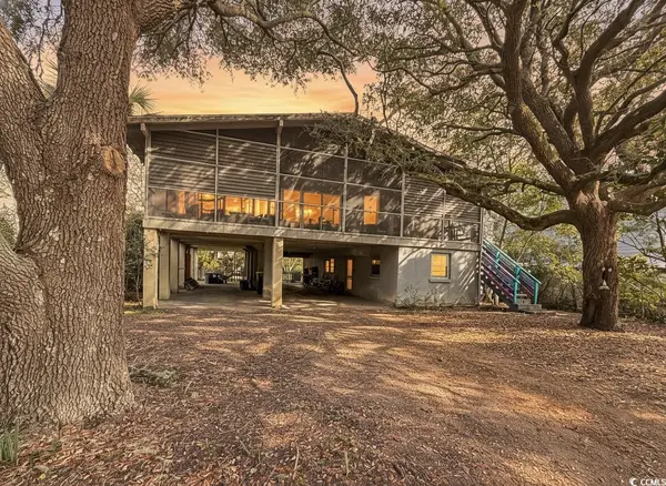 137 Eutaw Ln., Pawleys Island, SC 29585