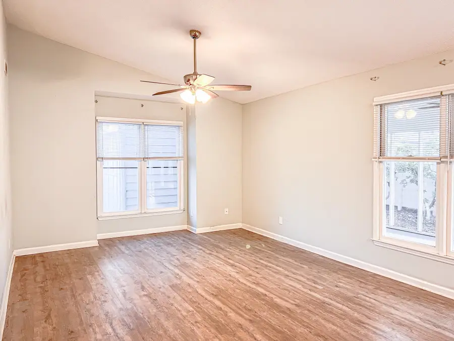 602 Myrtle Ct., North Myrtle Beach, SC 29582 - #2