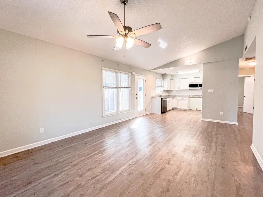 602 Myrtle Ct., North Myrtle Beach, SC 29582 - #3