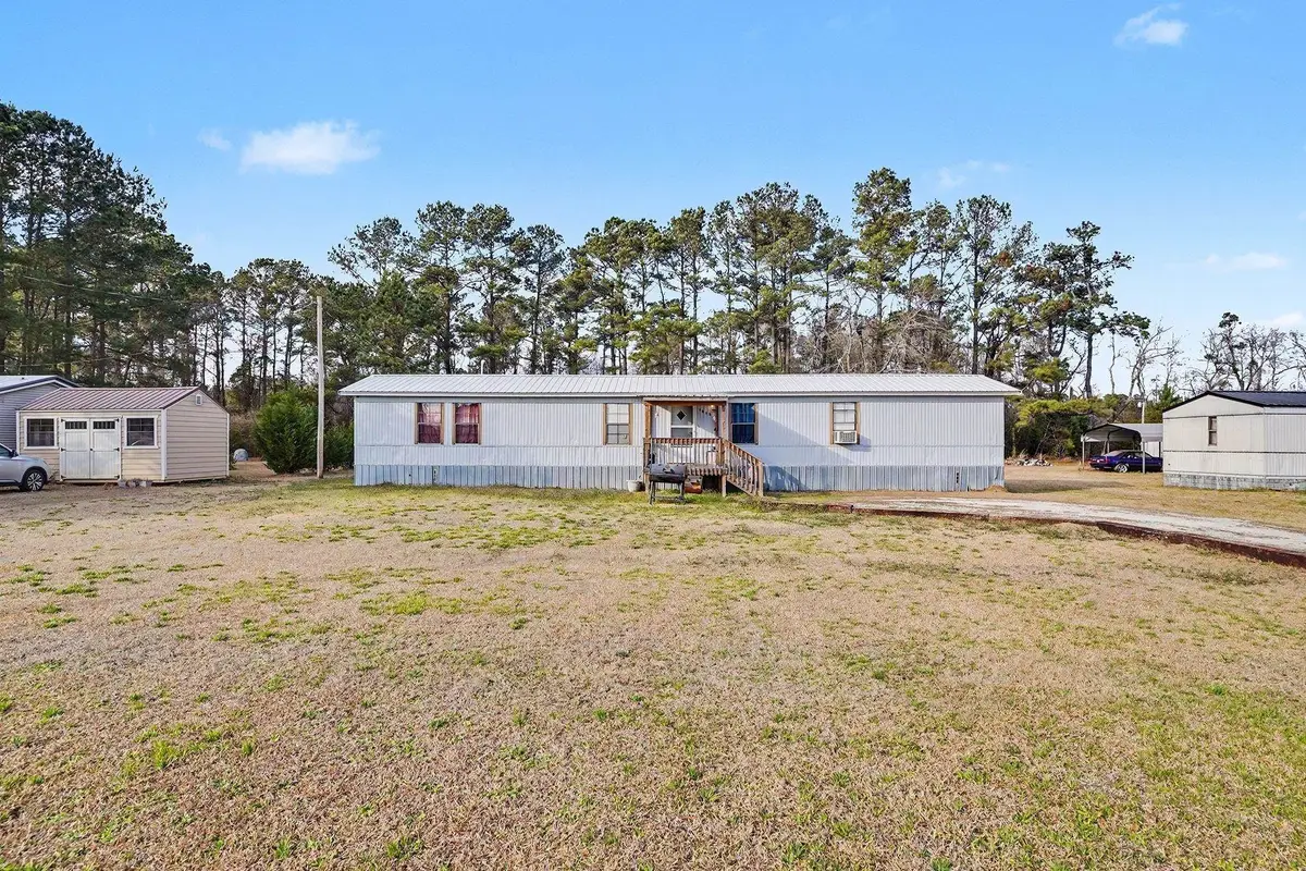 1212 Kingcrest Dr., Loris, SC 29569 - #1