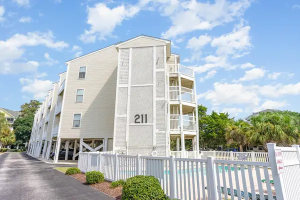 211 Hillside Dr. N #305, North Myrtle Beach, SC 29582